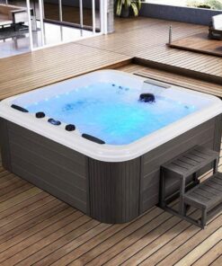 Bồn Jacuzzi cho 3 người có ghế nằm cho 2 người chất lượng