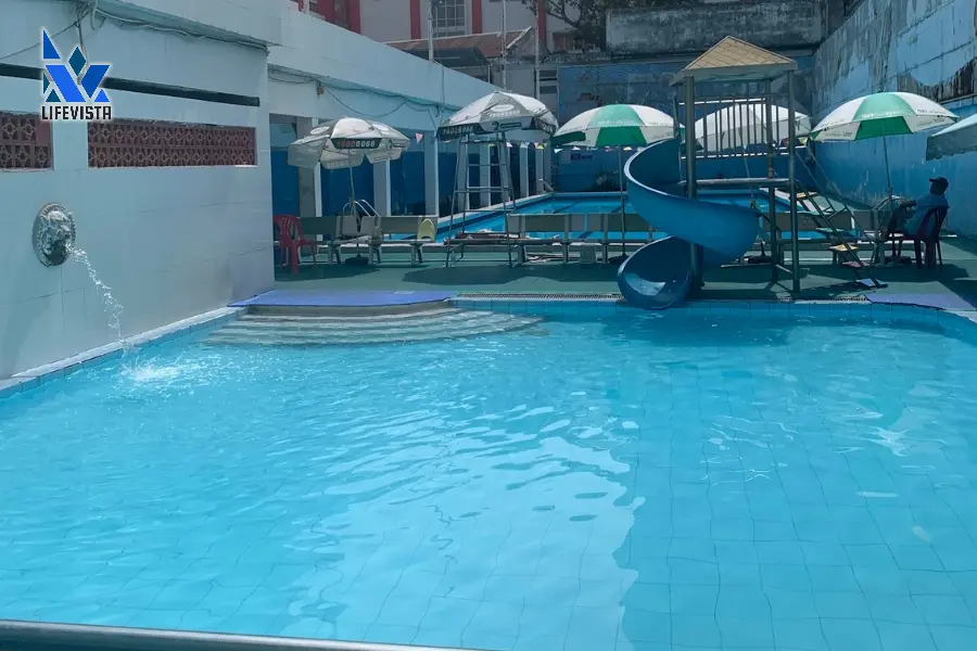 Hồ bơi Lam Sơn nhỏ cho trẻ em