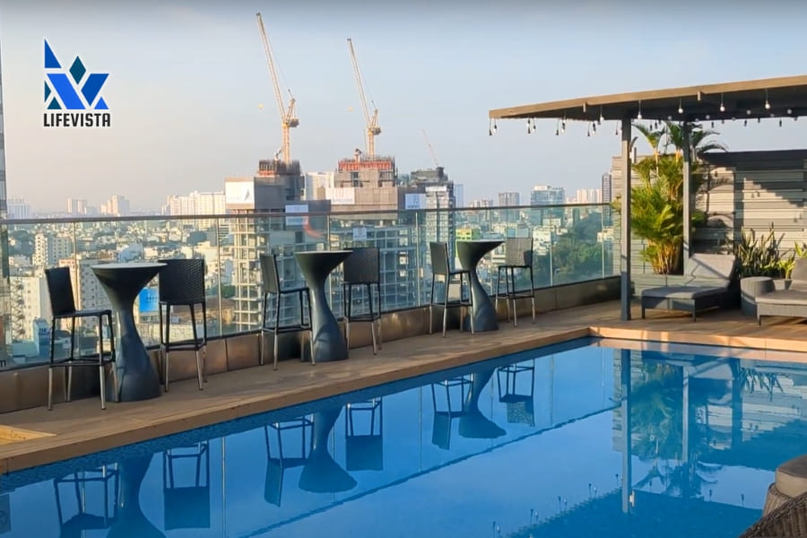 Hồ bơi Liberty Central Saigon Riverside Hotel